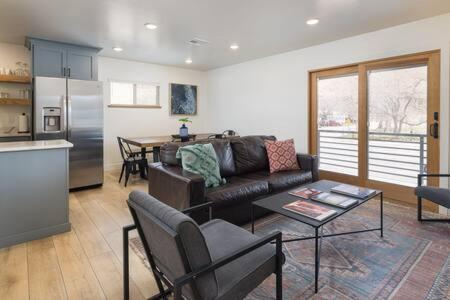 Near Downtown Stylish 2Br With Amazing Patio - 6 Villa Moab Exterior photo